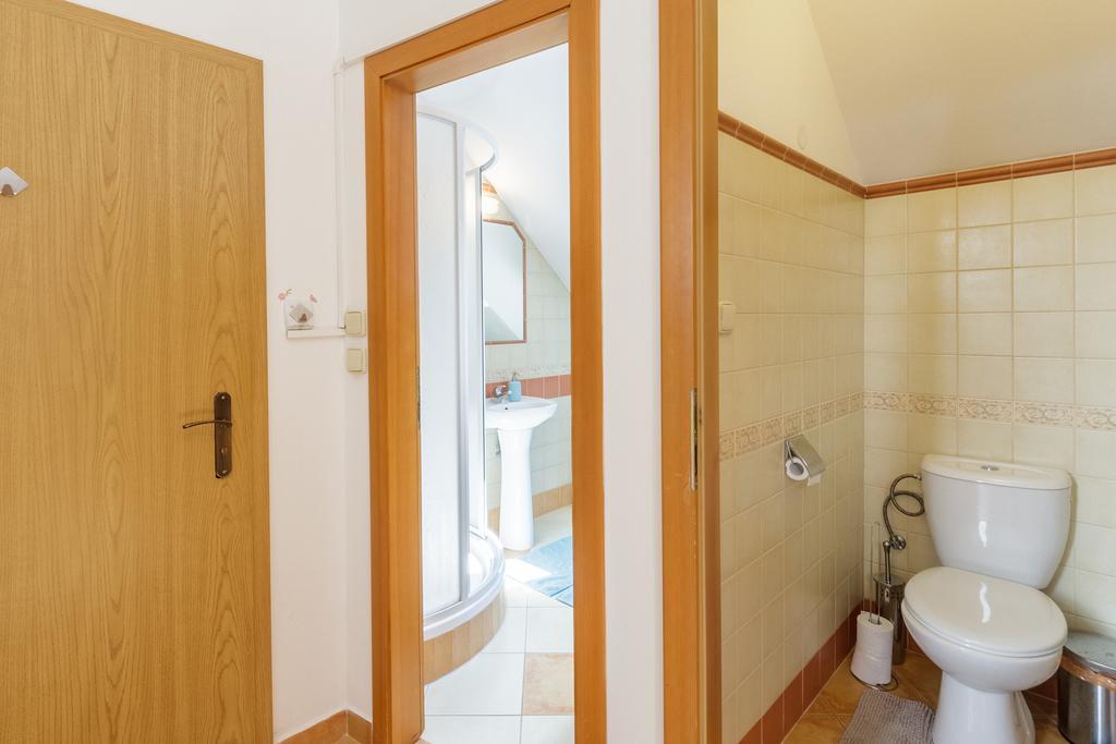Old Town Charles Apartment